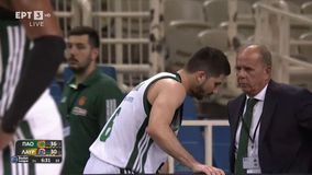 Ανησυχία για Μωραΐτη στον Παναθηναϊκό - Αποχώρησε υποβασταζόμενος στο ημίχρονο