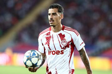 Ο Τσικίνιο χάνει ΑΕΚ και... βλέπουμε