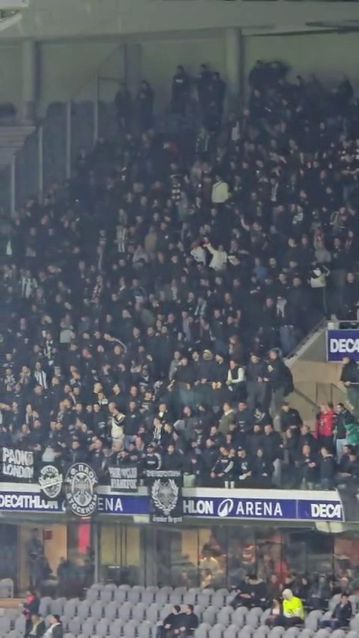 «Πάρτι» από τους φίλους του ΠΑΟΚ στο Λιλ