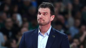 Ο Τιάγκο Σπλίτερ αναλαμβάνει προσωρινά χρέη πρώτου προπονητή στους Πόρτλαντ Τρέιλ Μπλέιζερς