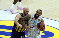 Καλάθης: «Αν δώσουν χρόνο στον Ράντονιτς, θα προσφέρει»