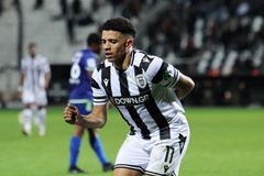 Τα δύο γκολ του Τάισον που πανηγύρισε με το... μπαστούνι (vids)