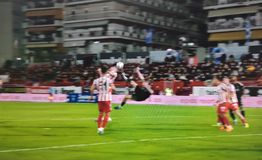 Καρέ-καρέ το γκολ της χρονιάς από τον Γέντβαϊ! (pics)