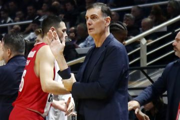 O Mπαρτζώκας αποκάλυψε τα μαντάντα για ΜακΚίσικ