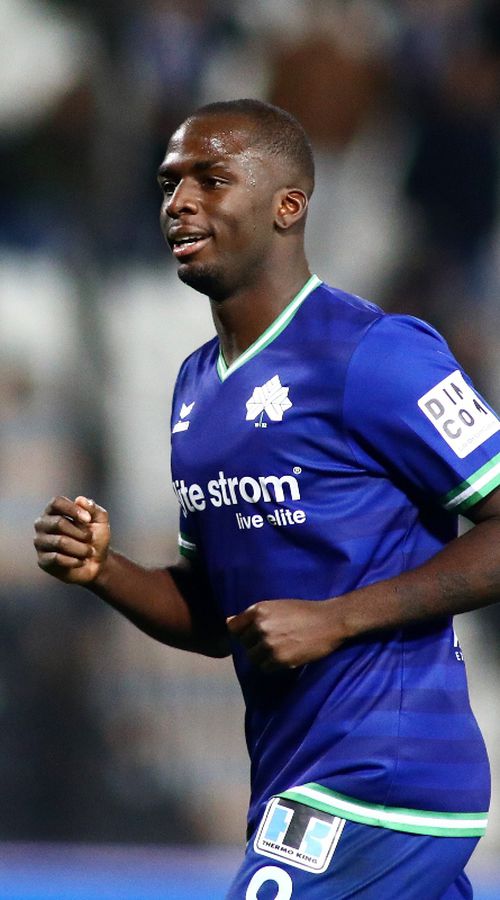 Σε ποιον έδωσε ο Τεττέη τη φανέλα του μετά το ματς της Τούμπας - Εξαιρετική η κίνησή του (pic)