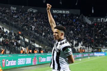 Τζίμας αποθεώνει Τάισον: «Πώς είσαι 38;»