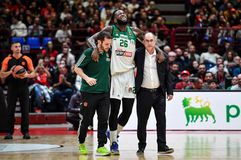 Πονάει ο Λεσόρ και δεν παίζει στην Πάτρα - Τι έδειξαν τα αποτελέσματα των εξετάσεων