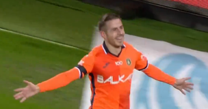 «Τρελός» και... ξεκαρδιστικός Τούρκος εκφωνητής σε γκολ του Πέλκα: «Πίλκας, γκολ, γκολ, γκολ» (vid)