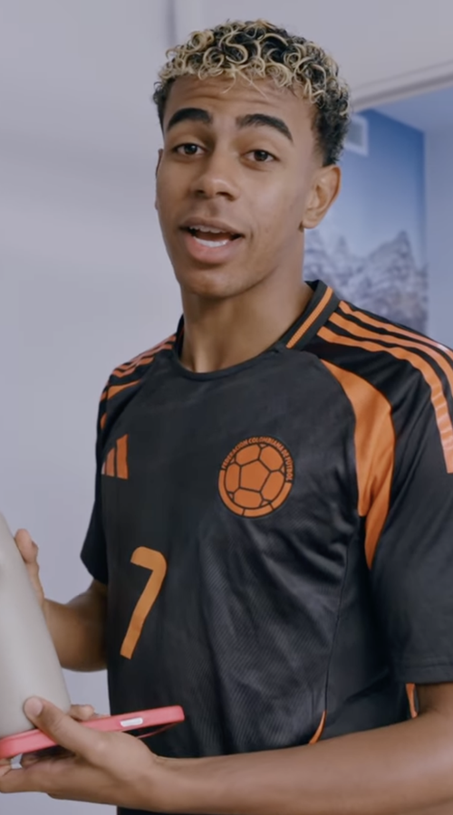 Ο Λαμίν Γιαμάλ αποκαλύπτει τον λόγο που «δεν μπορεί να έχει κοπέλα» (vid)