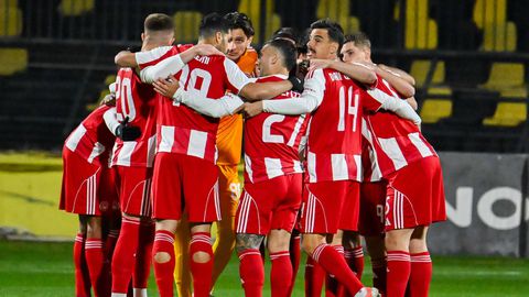 Οι αριθμοί δείχνουν ότι ο Ολυμπιακός είναι καλύτερος από πέρσι!