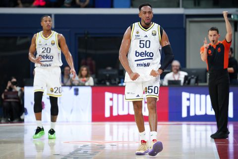 ΦΕΝΕΡΜΠΑΧΤΣΕ - ΜΠΑΡΤΣΕΛΟΝΑ