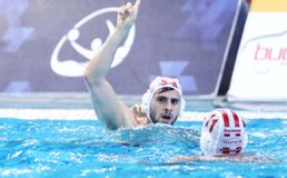 Ο Ολυμπιακός «καθάρισε» τη Βουλιαγμένη (14-6)