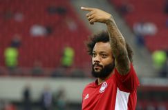 Φωτογραφήθηκε με τον γιο του σε περιοδικό της Τουρκίας ο Μαρσέλο (pic)