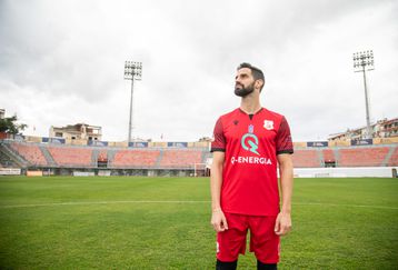 Με Αυλωνίτη κόντρα στην ΑΕΚ ο Πανσερραϊκός