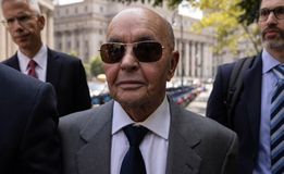 Τζο Λιούις: Νέες κατηγορίες για τον δισεκατομμυριούχο επενδυτή της Τότεναμ