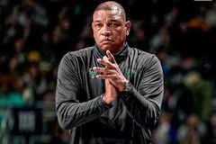 Ρίβερς: «Κοντά στην επιστροφή τους Γιάννης και Λίλαρντ»