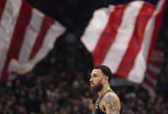 Η... φωτιά του Μάικ Τζέιμς και το μέλλον του που δείχνει Ελλάδα