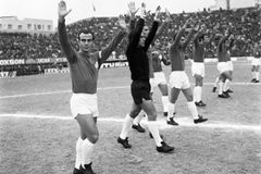 Όταν ο Δομάζος γινόταν εξώφυλλο στα μεγαλύτερα περιοδικά του κόσμου (photos)