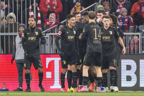 Ασίστ ο Γιαννούλης στη μεγάλη νίκη της Άουγκσμπουργκ επί της Μπάγερν