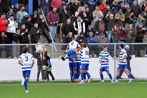 Ο πρόεδρος της Ελλάς Σύρου αντέδρασε για την αλλαγή έδρας με την Καλαμάτα