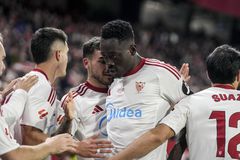 Ο Αλμέιδα κέρδισε τον Βαλβέρδε με ανατροπή