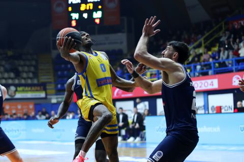 Νίκη για το Περιστέρι Betsson επί της Καρδίτσας με εξαιρετικό Νίκολς