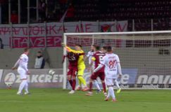 Διαμαρτύρεται για τη διαιτησία η ΑΕΛ: «Ο Τσομπανίδης ανέτρεψε τον Γκαράτε, ο Κόκκινος είπε "παίζεται"»