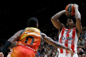 Ξεπέρασε το... hangover και πάτησε τη Βαλένθια ο Ολυμπιακός!