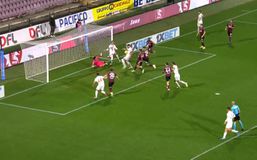 Πικρό ντεμπούτο για τον Μανωλά - Τραυματίστηκε και η Σαλερνιτάνα ηττήθηκε από τη Μόντσα του Κυριακόπουλου (vid)