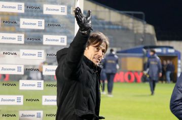 Τέλος και με την... βούλα ο Αλμέιδα από την ΑΕΚ