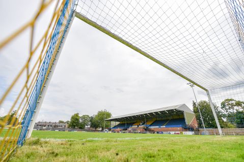 Ομάδα κατηγορείται ότι πλημμύρισε εσκεμμένα το γήπεδό της για να αναβληθεί αγώνας!