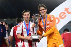 Στο στόχαστρο της Γιουβέντους Τζολάκης και Μουζακίτης - Στέλνει σκάουτερ να τους παρακολουθήσει