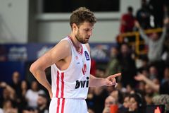 Χωρίς Βεζένκοφ και Μιλουτίνοφ στη Λιθουανία ο Ολυμπιακός - Επιστρέφει ο Τζόσεφ