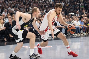 Τα έσπασε στο πρώτο ημίχρονο ο Ολυμπιακός: 0/12 τρίποντα κόντρα στη Παρτίζαν