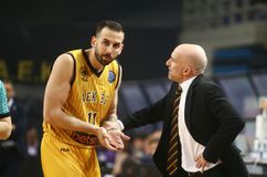 Καντζούρης: «Με αμυντική διάθεση και ενέργεια απέναντι στον Παναθηναϊκό»