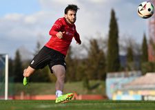 Απειλεί την Ελλάδα ο Κβαρατσχέλια: «Τη σεβόμαστε, αλλά δεν νομίζω ότι μπορεί να νικήσει μέσα στη Γεωργία» (vid)