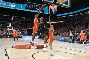 Ο Μοντέρο έσπασε το χρονόμετρο στο Βαλένθια-Ολυμπιακός (pic)