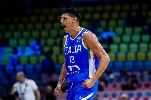 Την επιστροφή του Φοντέκιο θέλει η Αρμάνι Μιλάνο!