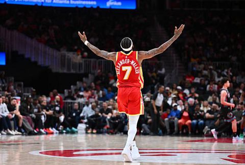 Οι Ατλάντα Χοκς διέλυσαν τους Μέμφις Γκρίζλις, πλησιάζουν στα πλέι οφ!