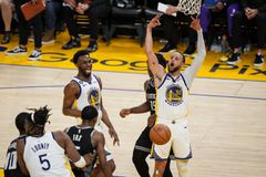 Οι σταρς του ΝΒΑ... παραμίλησαν με την εμφάνιση του Στέφεν Κάρι και εκδηλώθηκαν στα social media