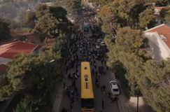 Η συνοδεία των οπαδών της ΑΕΚ πριν το ντέρμπι με τον Ολυμπιακό (vid)