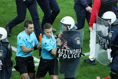 Ιστοριούλες ενός «σεφ» διαιτητή - Με 35 αστυνομικούς γύρω του αισθάνθηκε χτύπημα ο Μάσα;