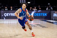 Πρόταση - μαμούθ της Εφές σε Λάρκιν - Τον κάνει τον πιο ακριβοπληρωμένο στην Ευρώπη!