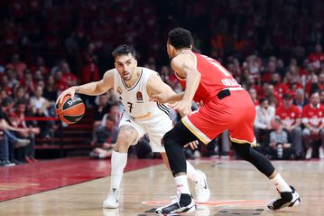 Καμπάτσο: «Να τους κάνουμε να νιώσουν άβολα - Είχαν έναν έξτρα παίκτη με τον κόσμο»