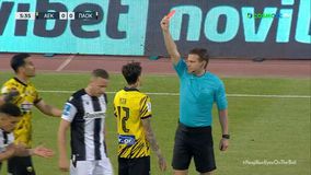 Κόκκινη κάρτα για τον Ρότα μόλις στο 6' (vid)