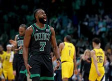 Ο «καυτός» Μπράουν υπέγραψε το 2-0 των Σέλτικς κόντρα στους Πέισερς