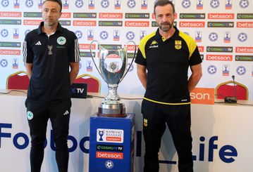 Μάντζιος: «Εχουμε απίστευτη ορμή και πίστη για το τρόπαιο»