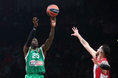 Μια αμήχανη αναμέτρηση που κρύβει μία κρίσιμη προετοιμασία