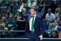 Ποιος προβληματισμός αναλύθηκε από τον Ίμπον Ναβάρο της Μάλαγα για την φυγή των νέων παικτών στα κολέγια των ΗΠΑ