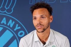 Ο Μπρέιθγουεϊτ που απασχόλησε Ολυμπιακό και ΠΑΟΚ αποκτήθηκε από ομάδα έκπληξη